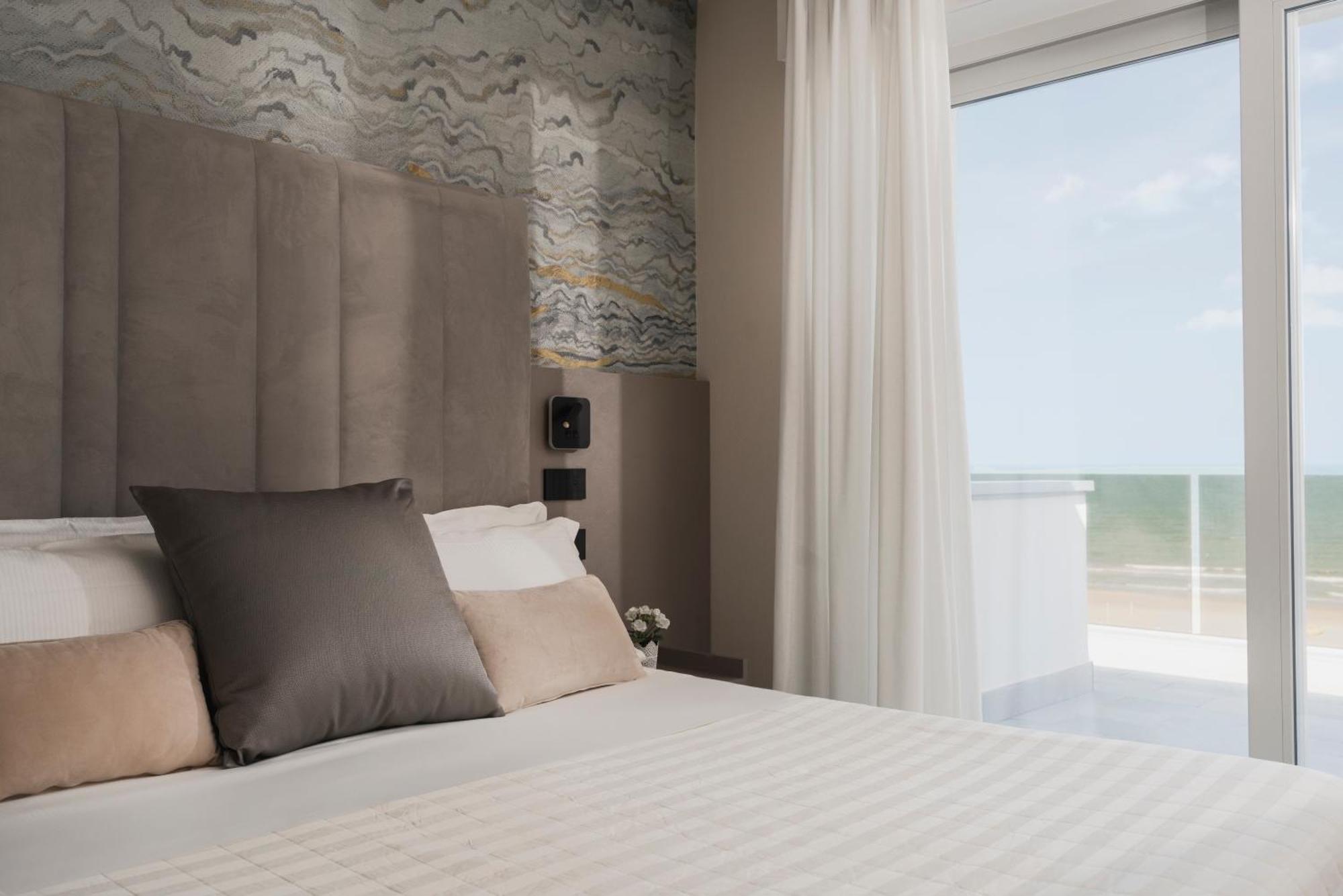 Hotel Ascot 리치오네 외부 사진