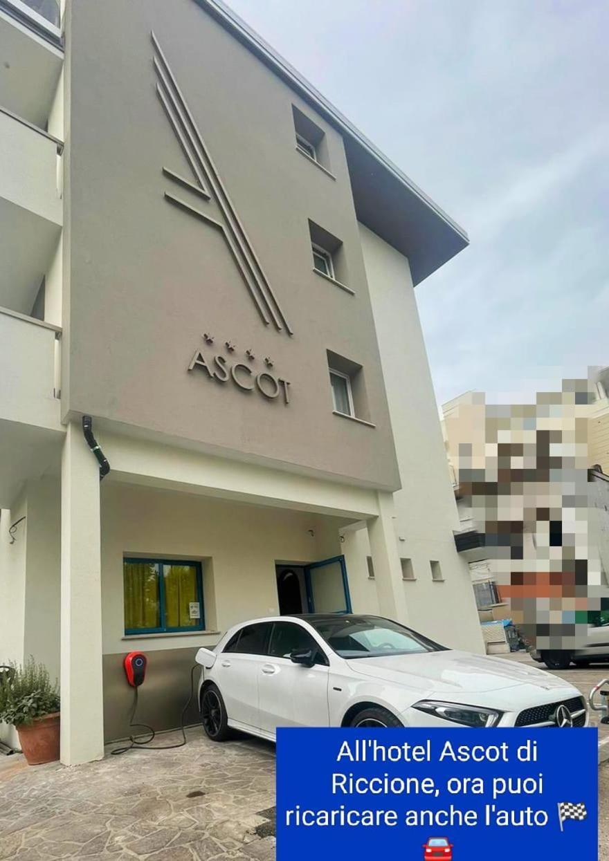 Hotel Ascot 리치오네 외부 사진